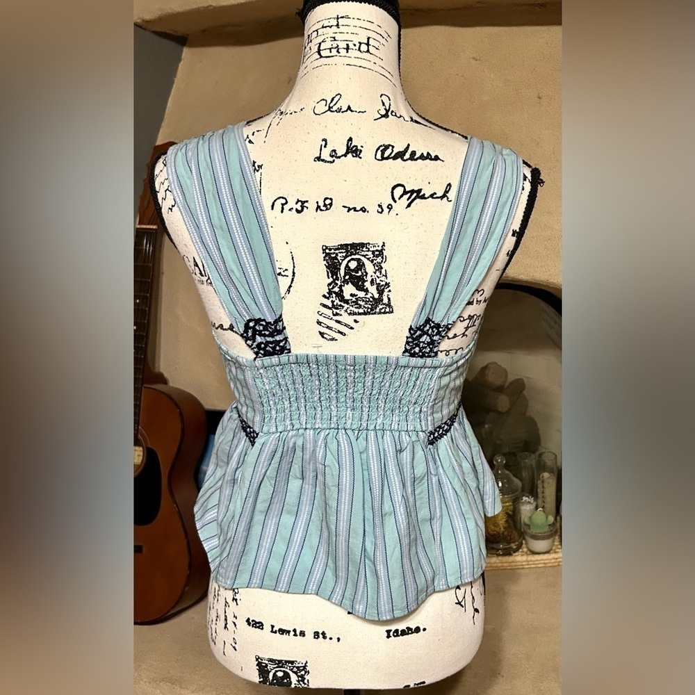 Free People Locked On You Smocked Top NWOT - Picture 5 of 7